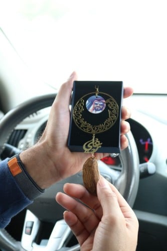 تعليقة سياره بصوره ولاسم