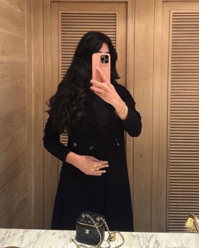 عباية كريب اسود فاحم مع كرستال تركواز قصة نص كلوش