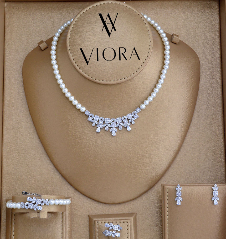 طقم لولو تصميم ألماس