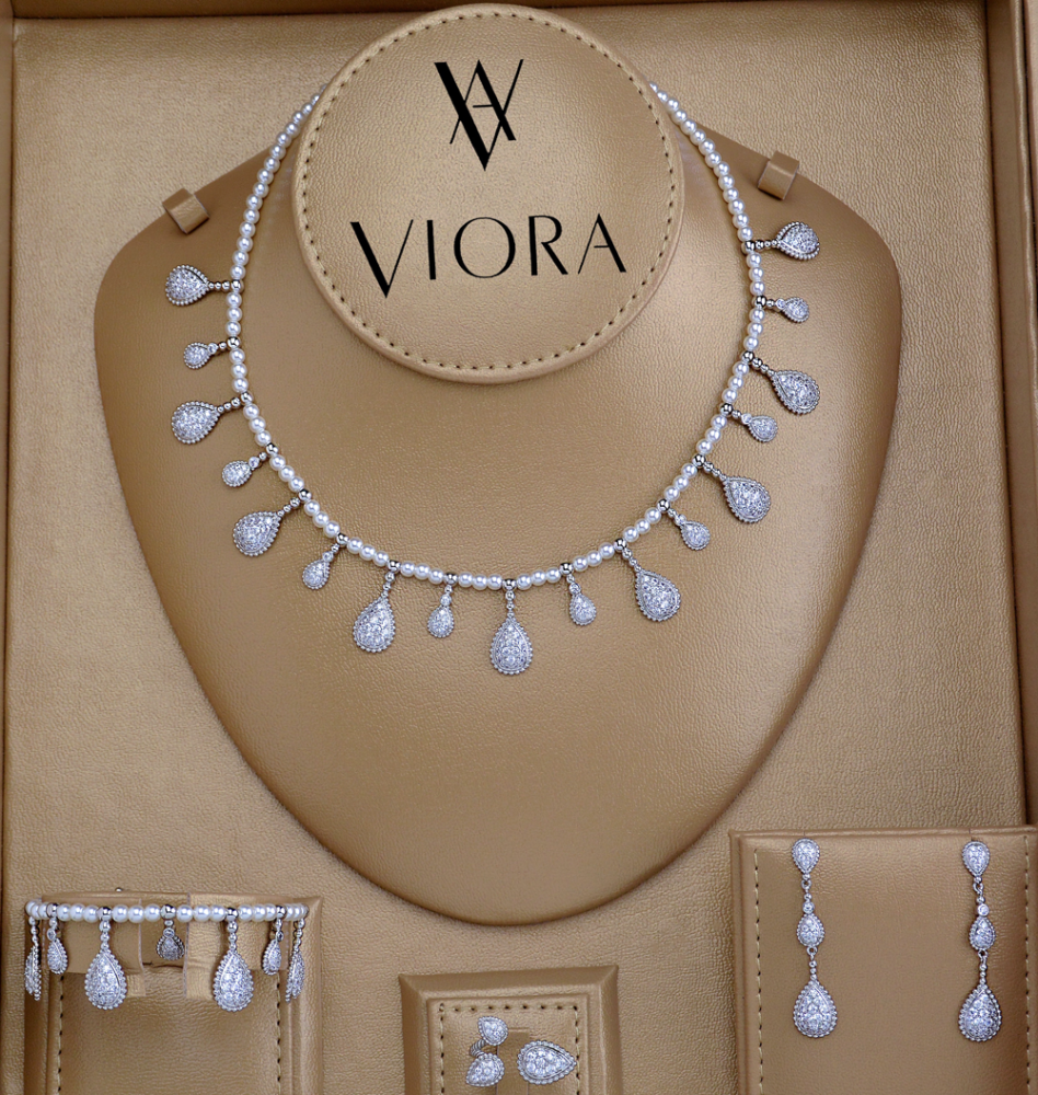 طقم لولو تصميم ألماس