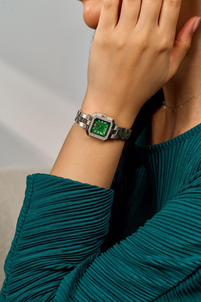 ساعة كشخة اصل الفخامة