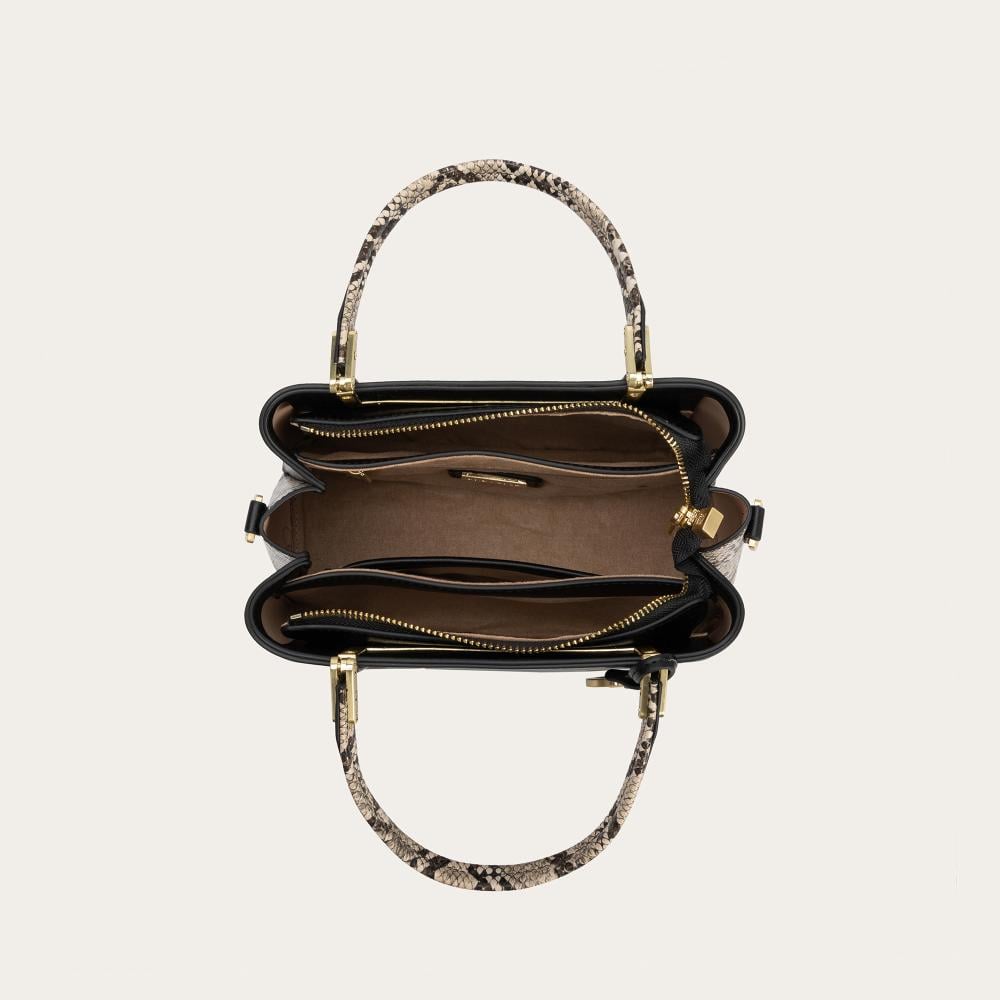 شنطة خضراء زايروس