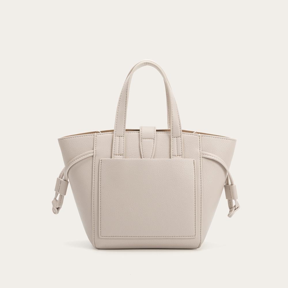 شنطة نسائية اصلية زايروس