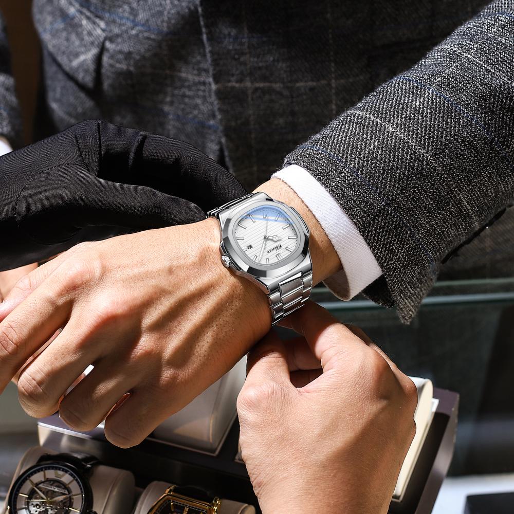 طقم مكون من ساعتين شبيهة باتيك فليب رجالية ونسائية باللون الفضي