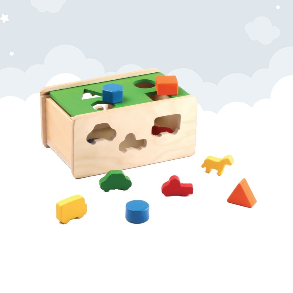 Shape sorting box - puzzle for toys