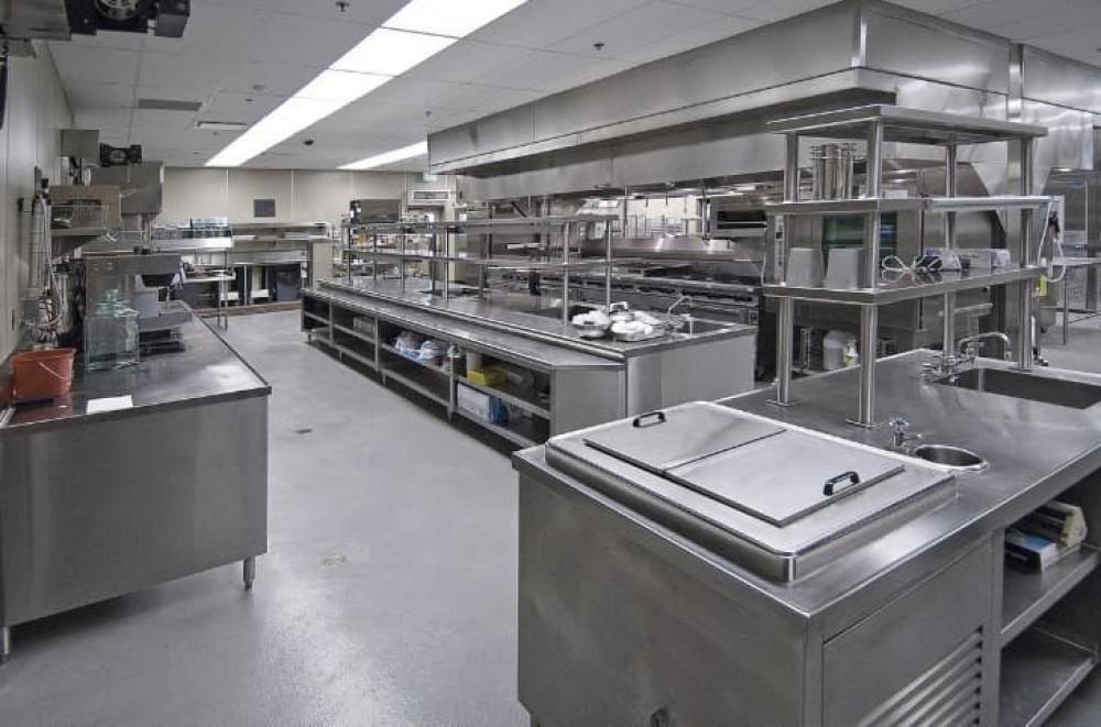 مستلزمات المطاعم والكافيهات الرياض – خدمات مصنع الوطنية لتجهيز احترافي داخل المملكة