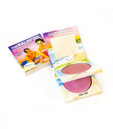 اضاءة واحمر خدود زوار الشواطئ من ذا بلم GOER