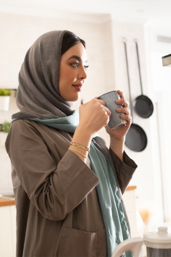 طرحه بوال طبقتين اللون التيفاني والاش