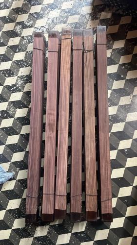 خشب سيسم هندي فاخر ٢٣ ضلع ٤ سم