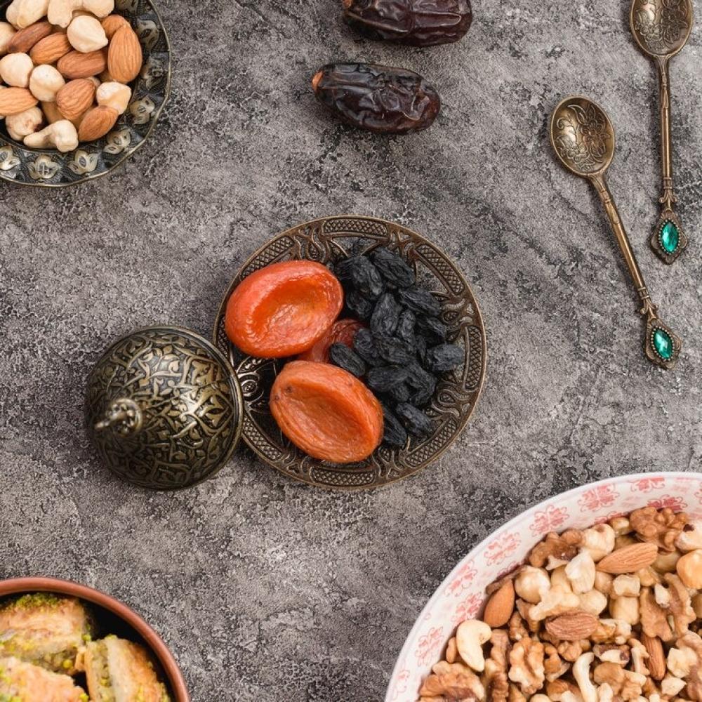 فوائد التمر للأطفال: كنز غذائي لتعزيز الصحة والنمو | متجر لقمتين