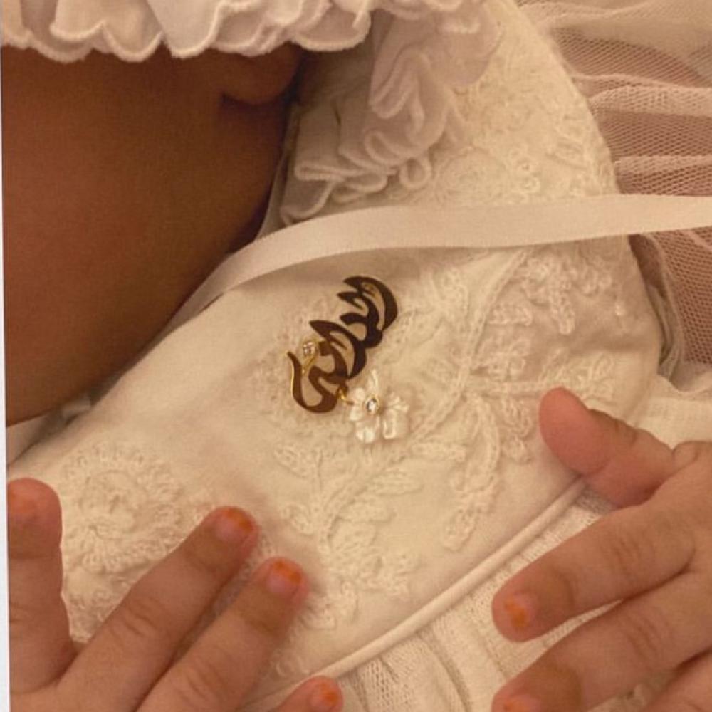 بروش بالاسم مع اضافه ورده انيقه
