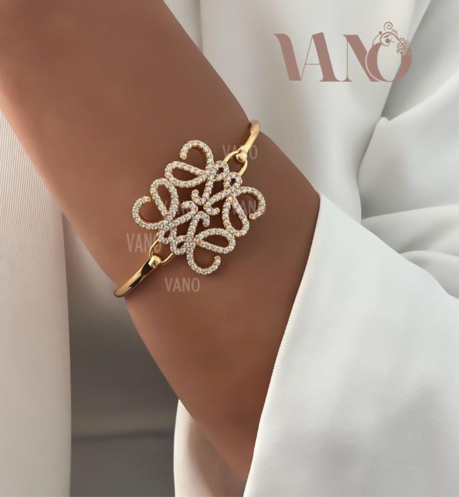 اسوارة مطلية ذهب