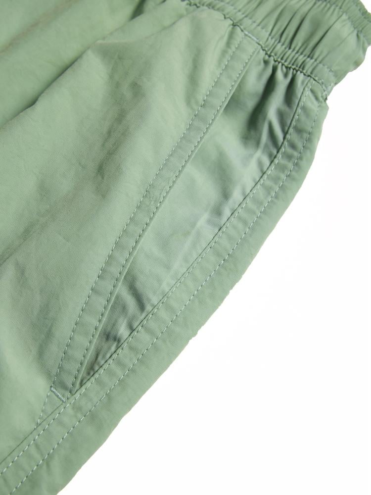 شورت الغابة الخضراء