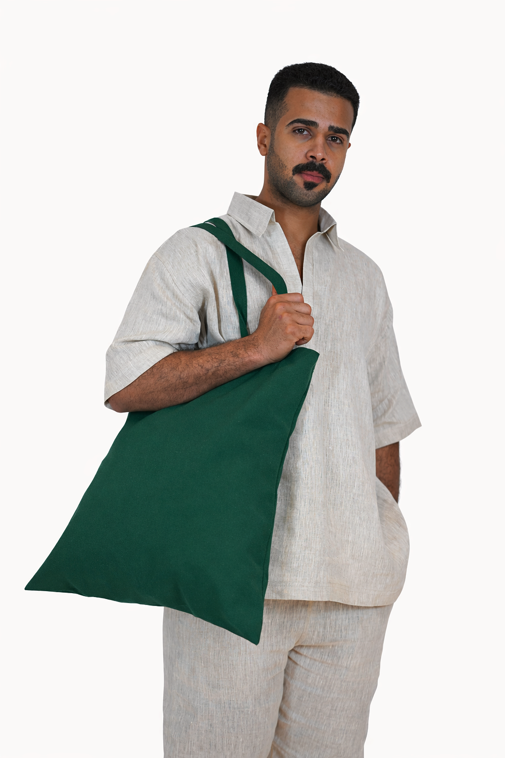 حقيبة الطبيعة الخضراء