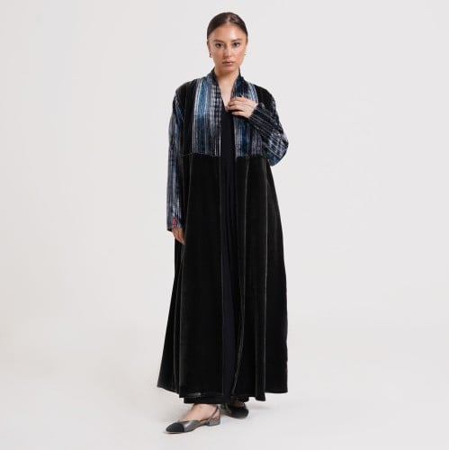 Velvet Gleam Abaya
