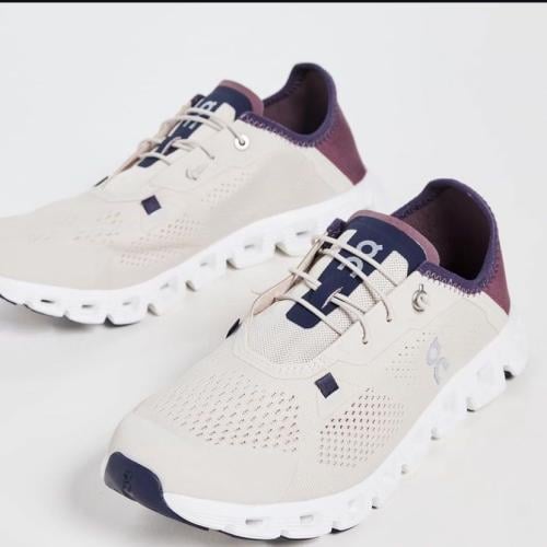on running Cloud 5 Coast Sand & mulberry