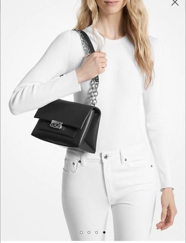 شنطة مايكل كورس Cece crossbody