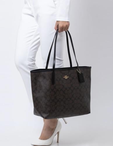 شنطة كوتش   Coach tote