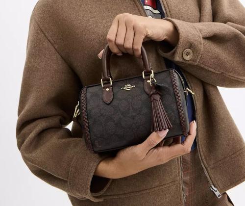 شنطة كوتش mini Rowan