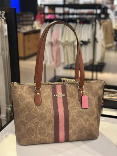 شنطة كوتش New Collection Coach