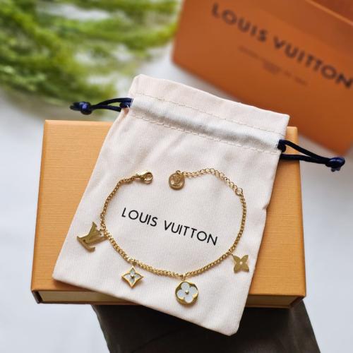 اسوارة انيقة من Louis Viton