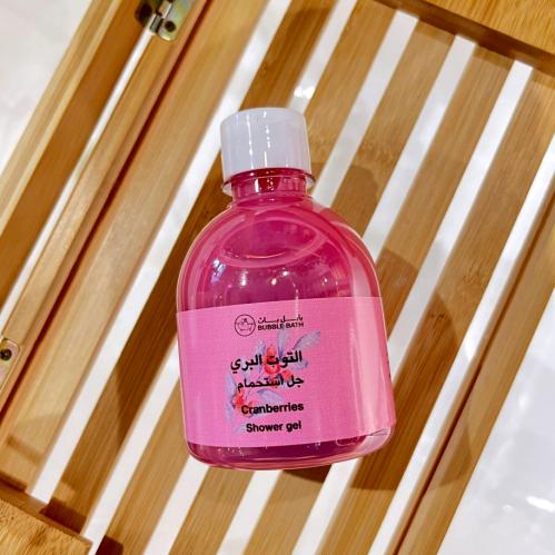 جل استحمام للجسم برائحة التوت البري مع خلاصة الزيو...
