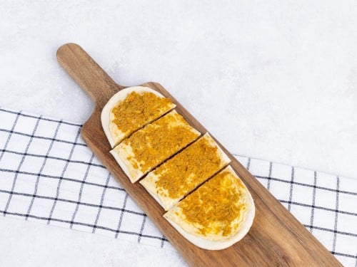 قارب دجاج مع الجبن