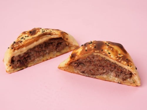 فطيرة برقر لحم