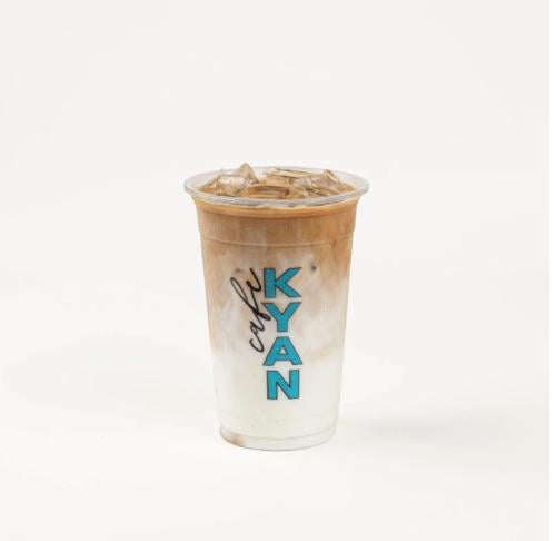 آيس لاتيه بارد