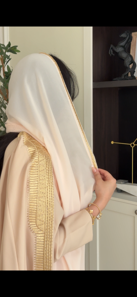 ١٦٥