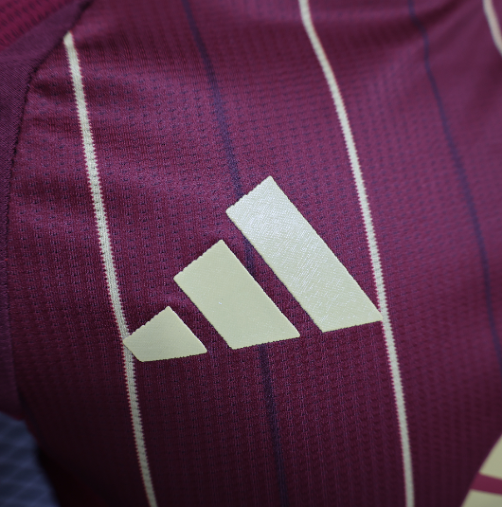 تيشيرت روما الجديد