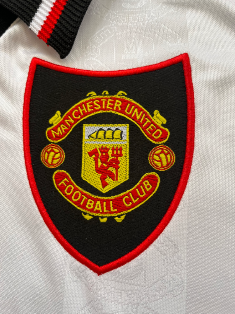 تيشيرت مانشستر يونايتد