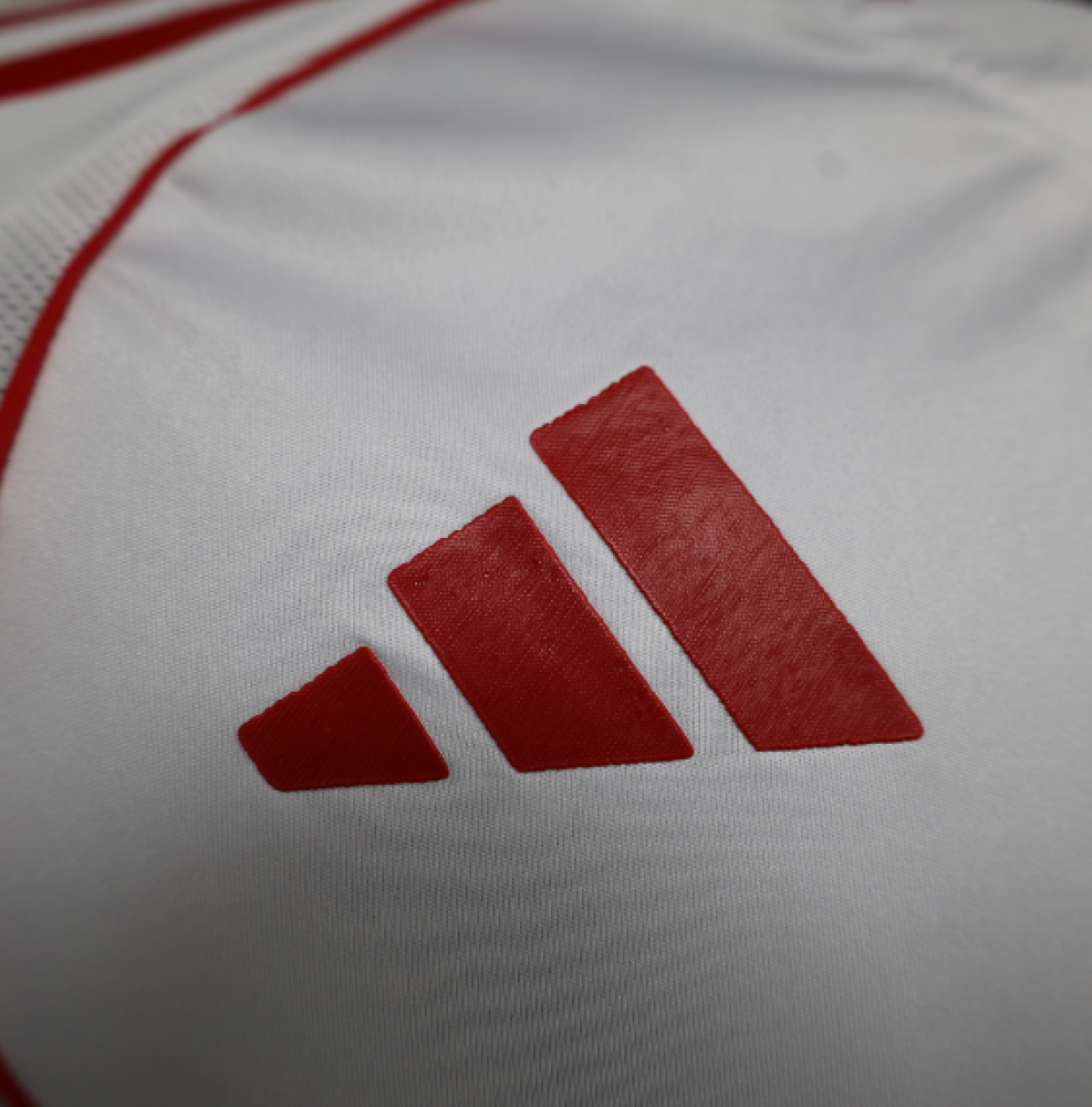 تي شيرت ريفر بليت