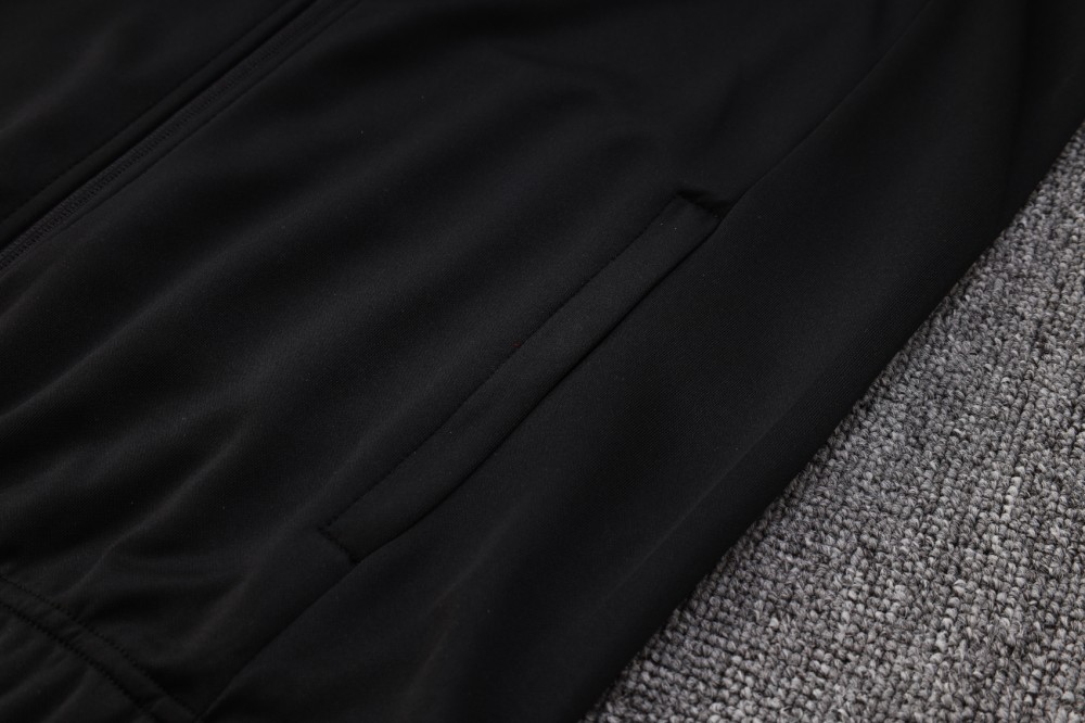 طقم ريال مدريد