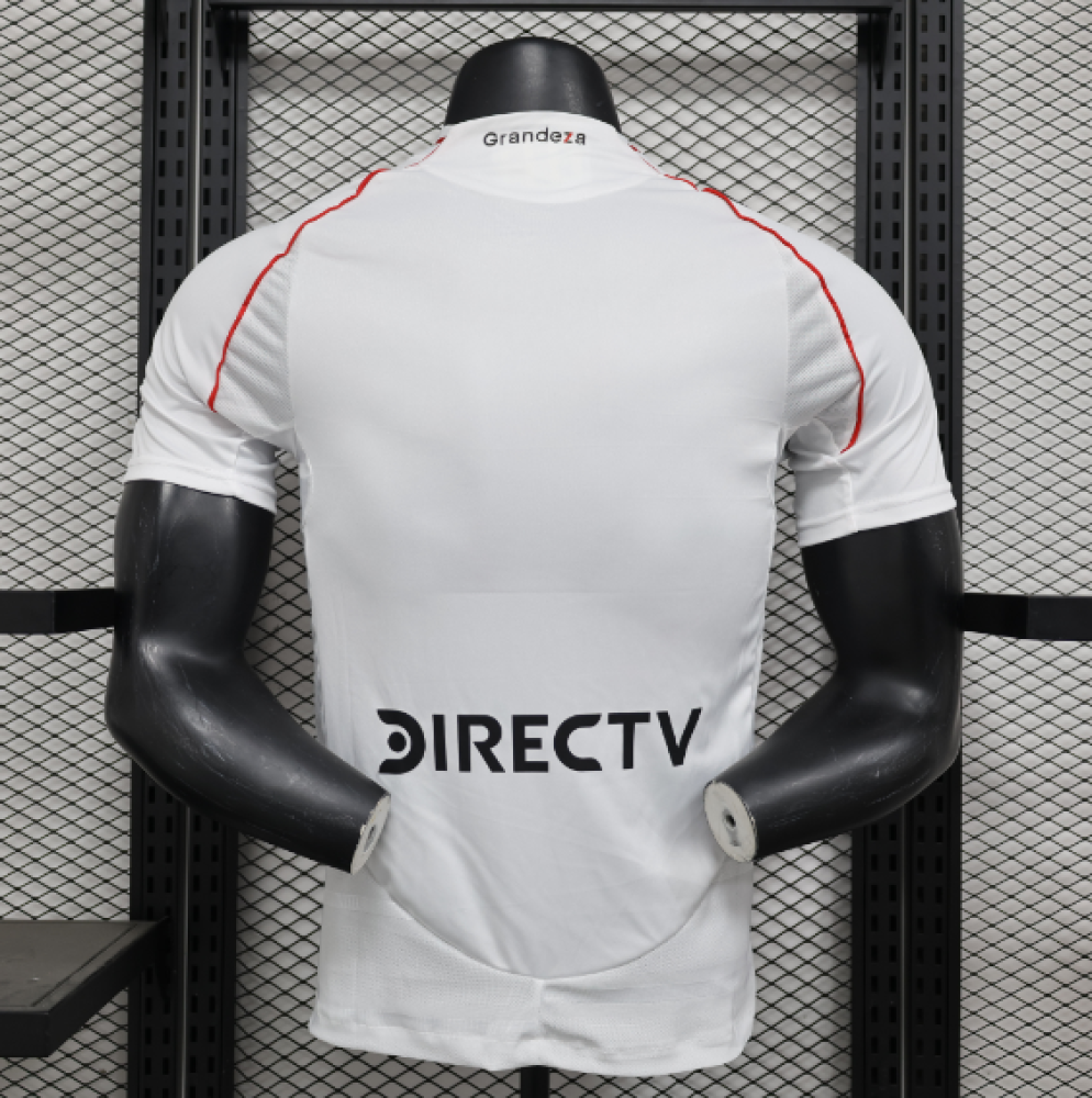 تي شيرت ريفر بليت