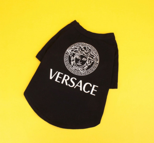 تيشيرت ڤيرزاتشي