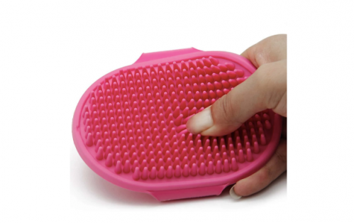 فرشاة تدليك لاستحمام للقطط والكلاب بلون عشوائي