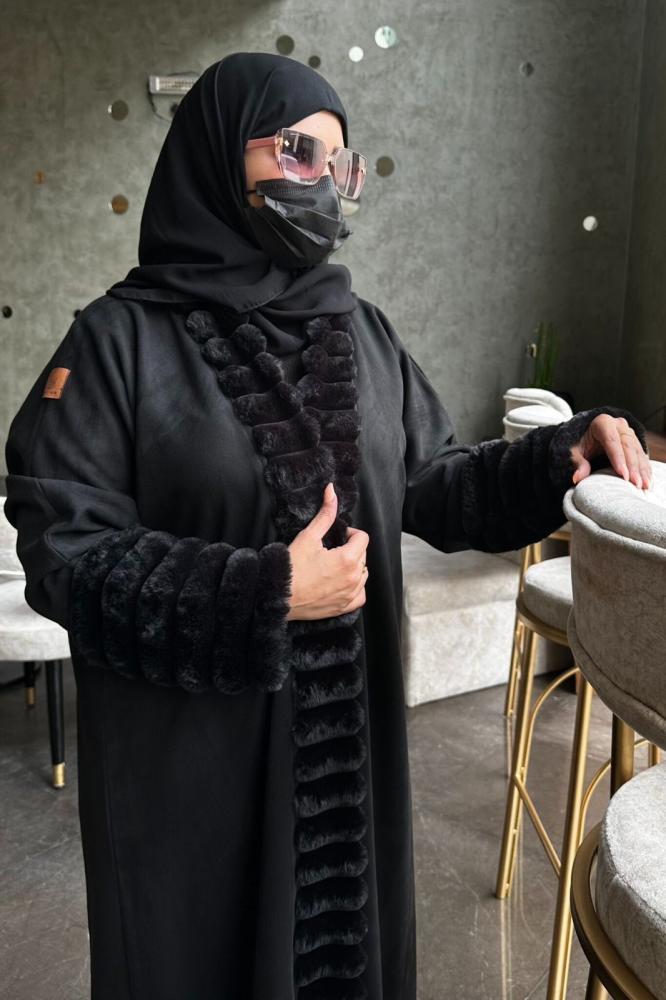 عباية شتويه بتصميم انيق