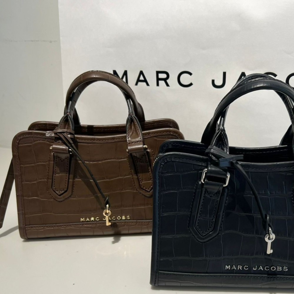 حقيبة مارك جاكبس كروك