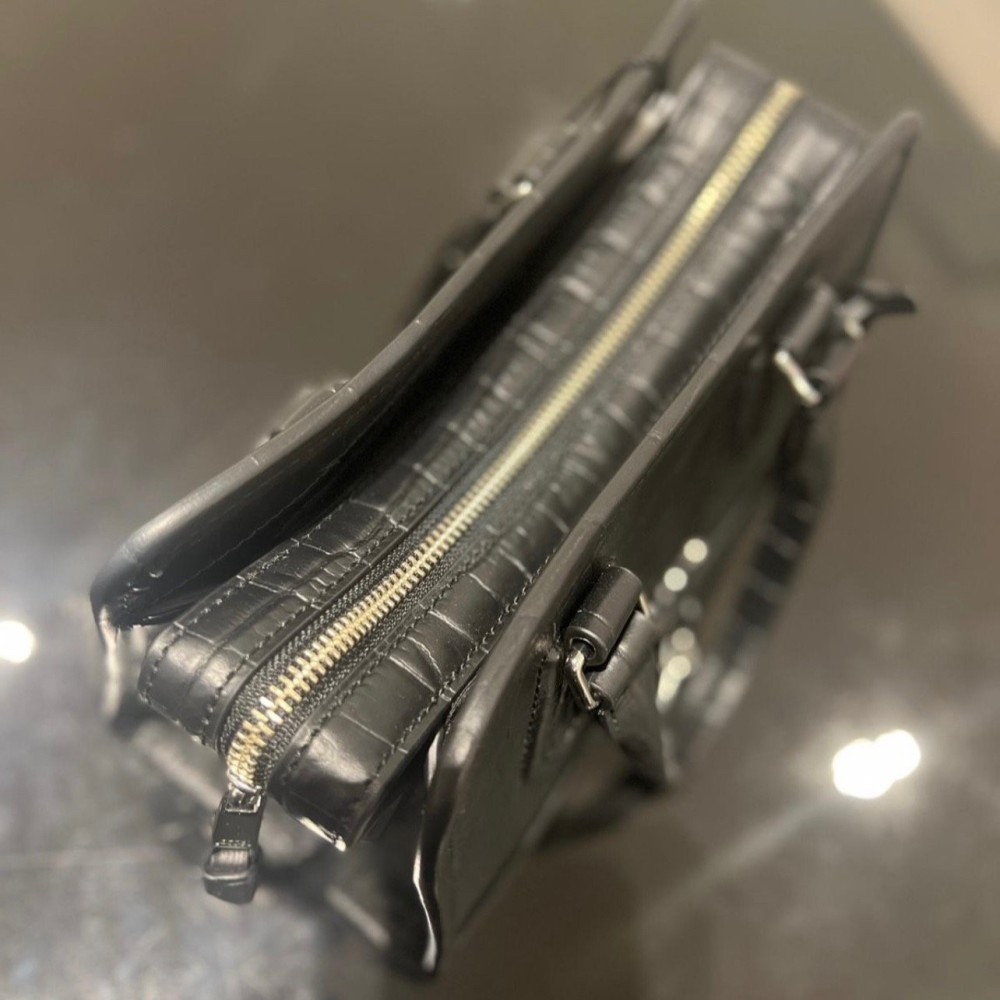 حقيبة مارك جاكبس كروك