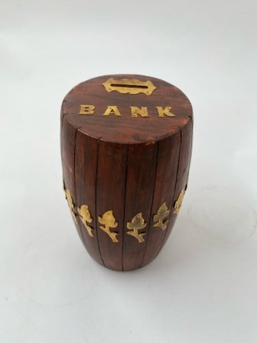 حصالة طبل كبير