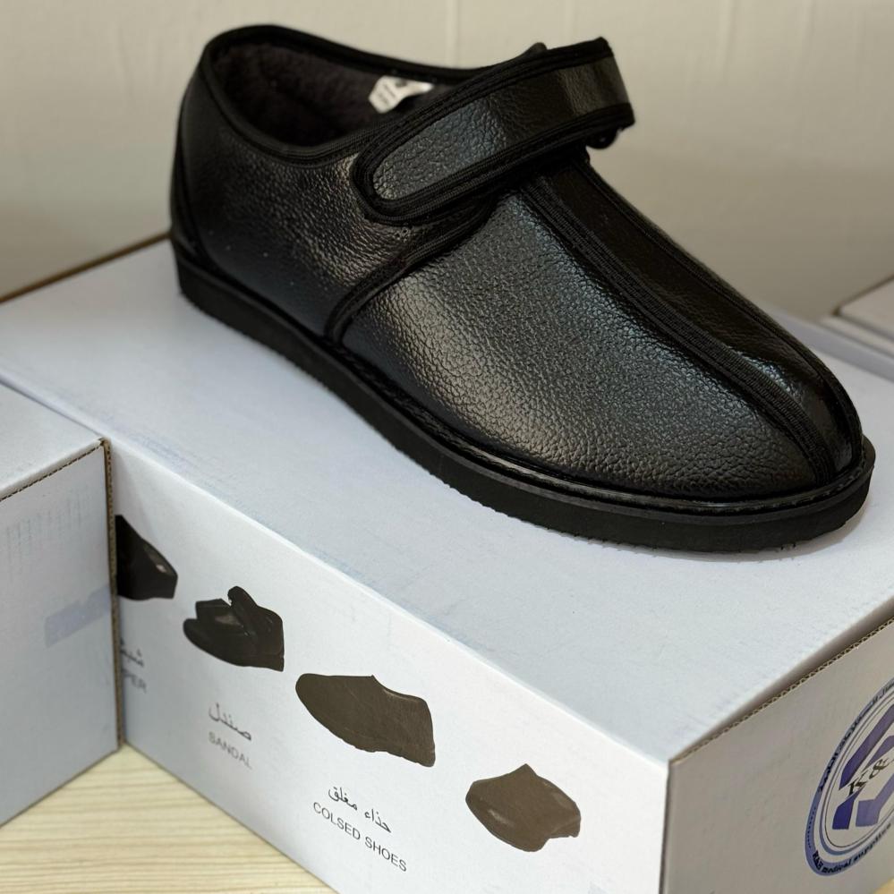 حذاء مغلق مريح لمرضى السكر106