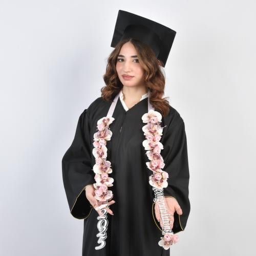 عقد التخرج