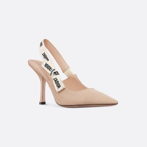 حذاء Dior بكعب نسائي - بيج