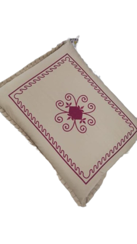 مخدة تطريز