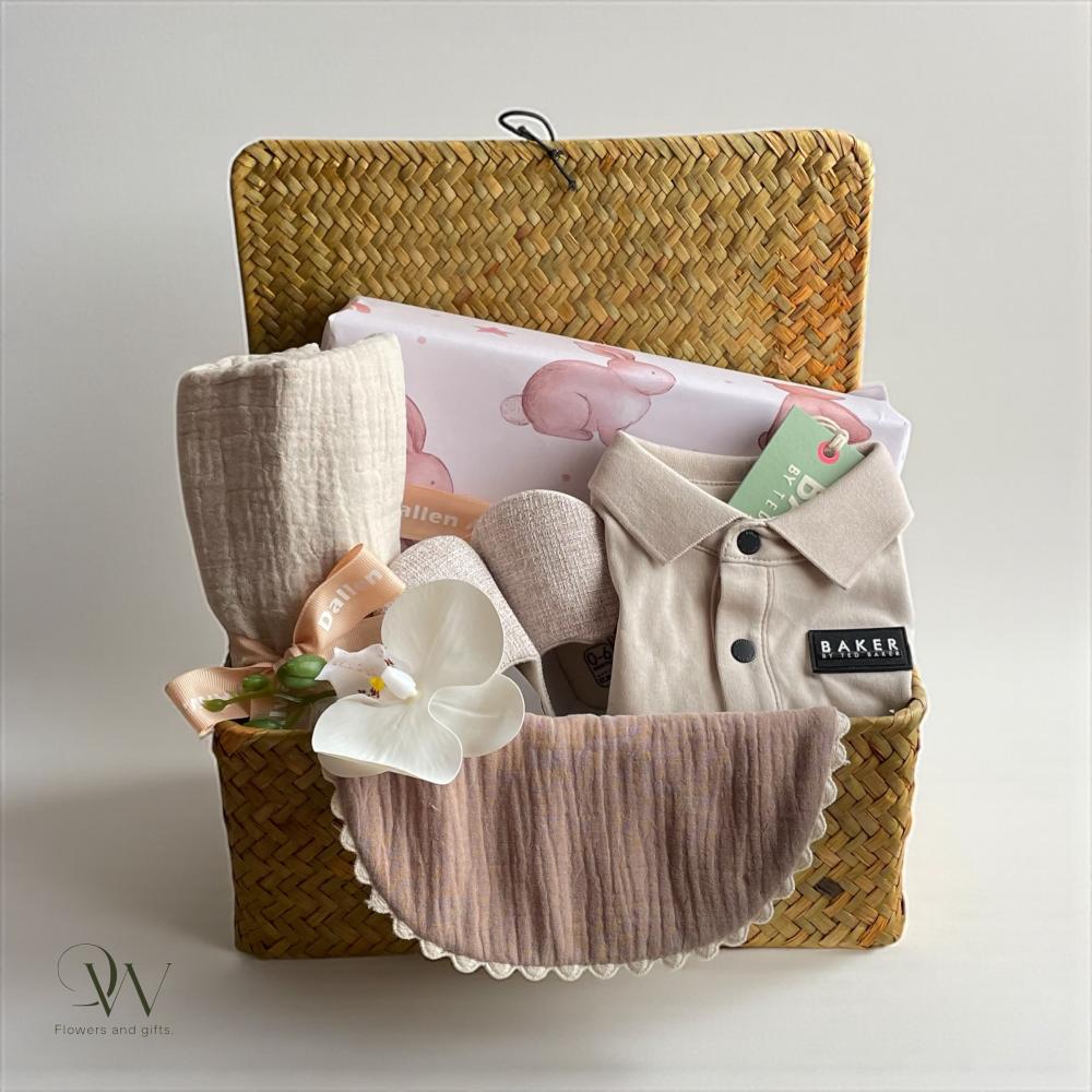 هدية مواليد تيد بيكر