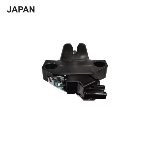 قفل شنطة - كورولا - موديل: 2008-2013 - رقم القطعة: J 64610-12390 - ياباني