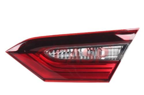 اسطب شنطه كامرى  مكحل موديل  : يمين ٢٠٢١ إلى ٢٠٢٤ -  مكحل - رقم القطعة : 81581-33380- اصلي