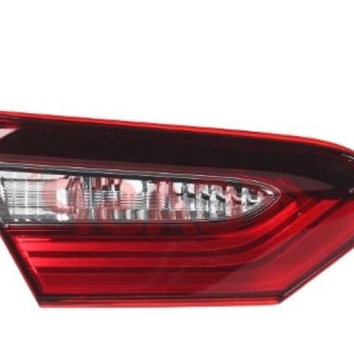 اسطب شنطه كامرى  مكحل - يسار -  موديل  :  ٢٠٢١ إلى ٢٠٢٤ -  مكحل - رقم القطعة : 81591-33380- اصلي