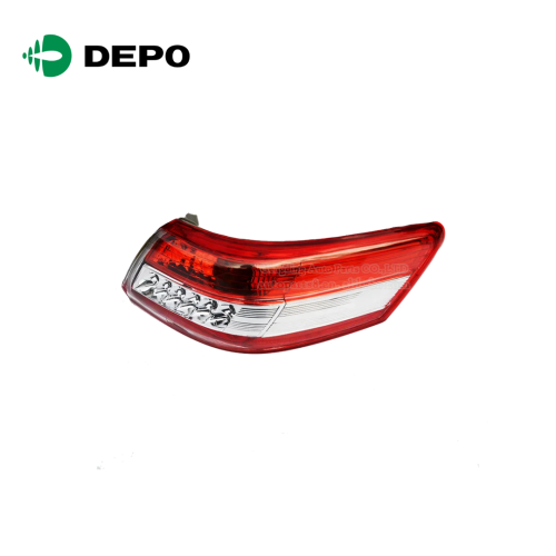 اسطب ركن خلفي يسار - كامري - الموديل: 2010 إلى 2011 - رقم الموديل: 81561-06440-D - ديبو